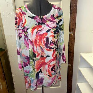 brushstroke colorful tunic.